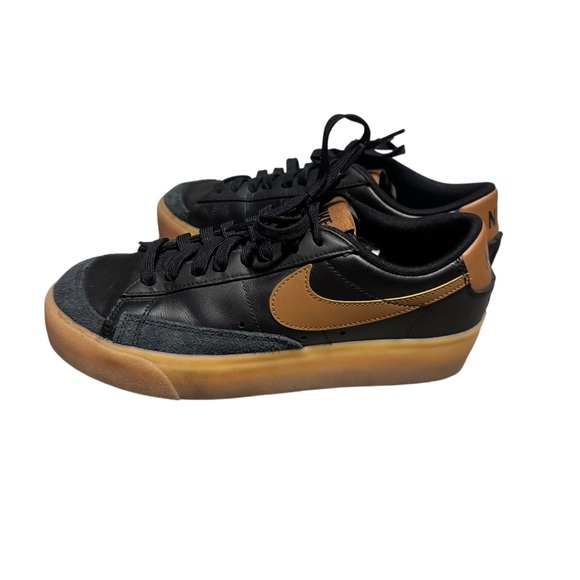 Nike Women's Blazer Low Platform Sneaker Leather Suede Black British Tan Size 9 - Picture 6 of 8